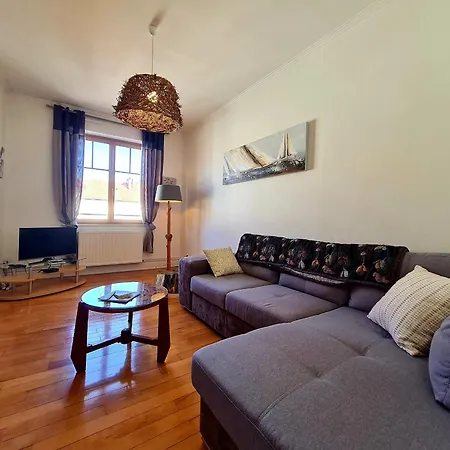 Bel Au Centre Avec Terrasse Et Parking - Fr-1-589-674 Appartement Gérardmer